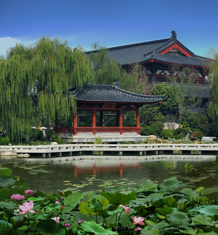华清宫 芙蓉湖芙蓉榭.jpg
