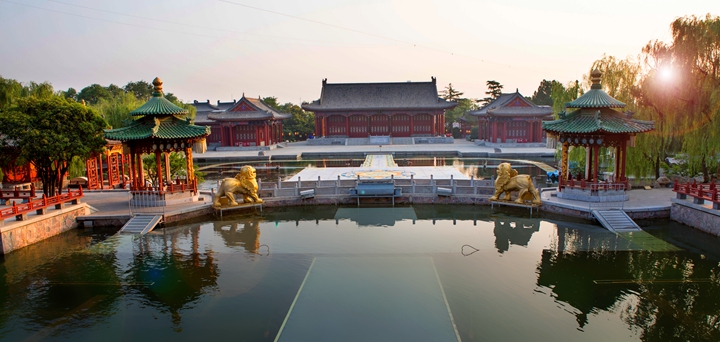 华清宫 九龙湖2 (2).jpg