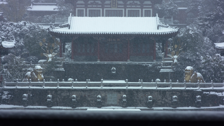 华清宫 雪.jpg