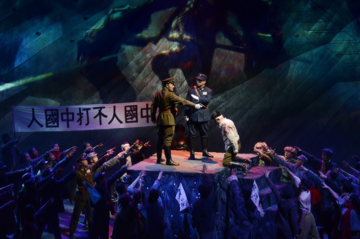 华清宫 1212西安事变演出 (23).jpg