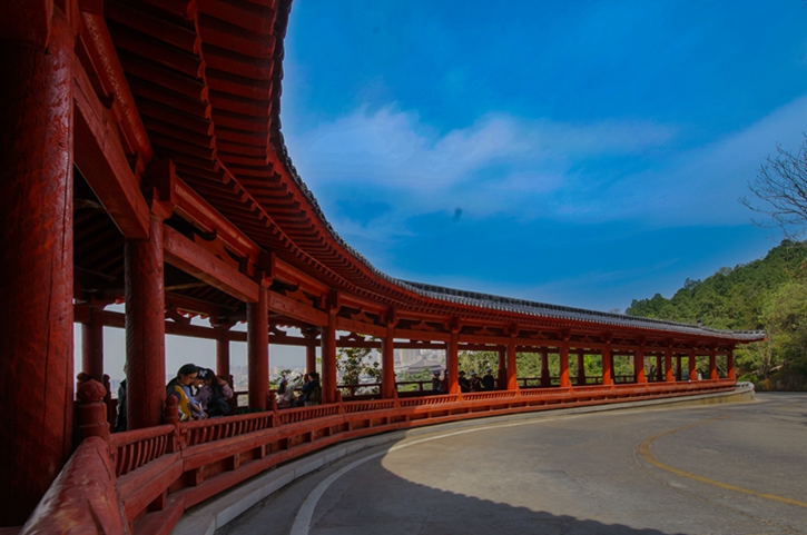 华清宫-骊山公路2.jpg
