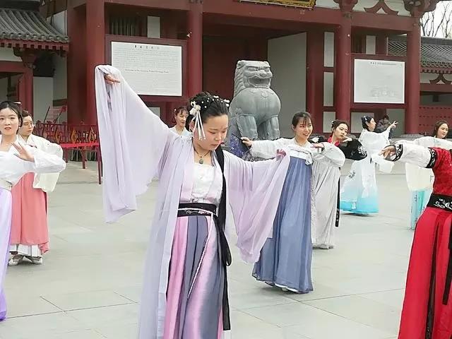微信图片_20180410145108.jpg